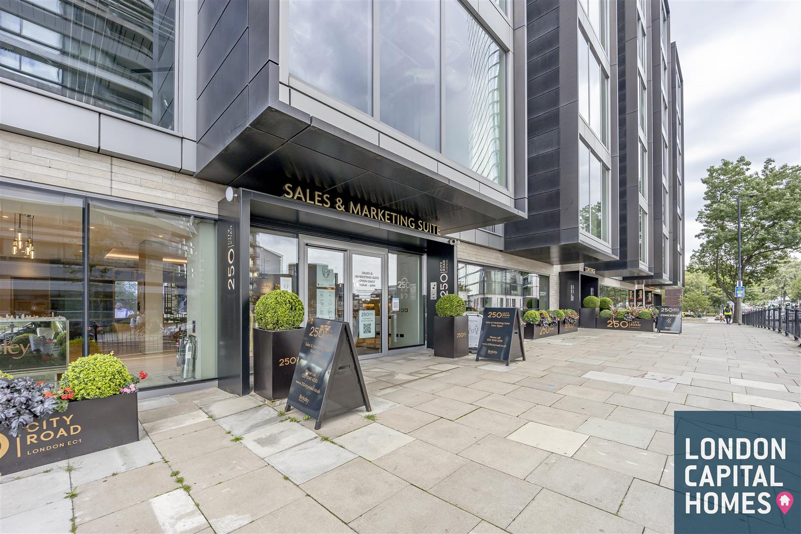Carrara Tower, 1 Bollinder Place, London